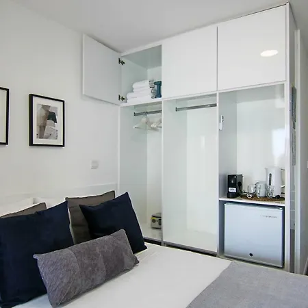 Phaedrus Living: Luxury 506 公寓